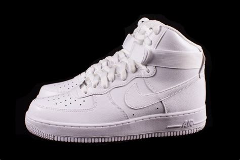 hoge nike air force wit|white air force 1 high shoes.